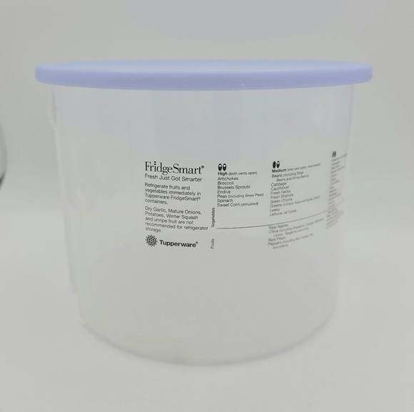 Tupperware FridgeSmart Lettuce Container - Picture 6 of 10